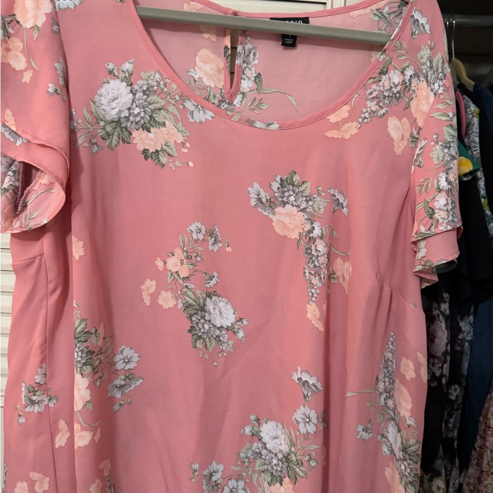 Torrid Pink Flutter Sleeve Blouse Relaxed Fit size 1